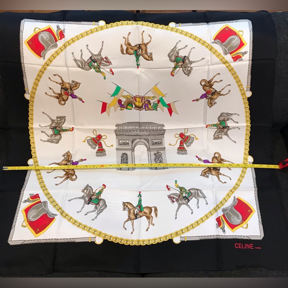 CELINE Silk Scarf in Box 😍🔥🐴 - Picture 11 of 17
